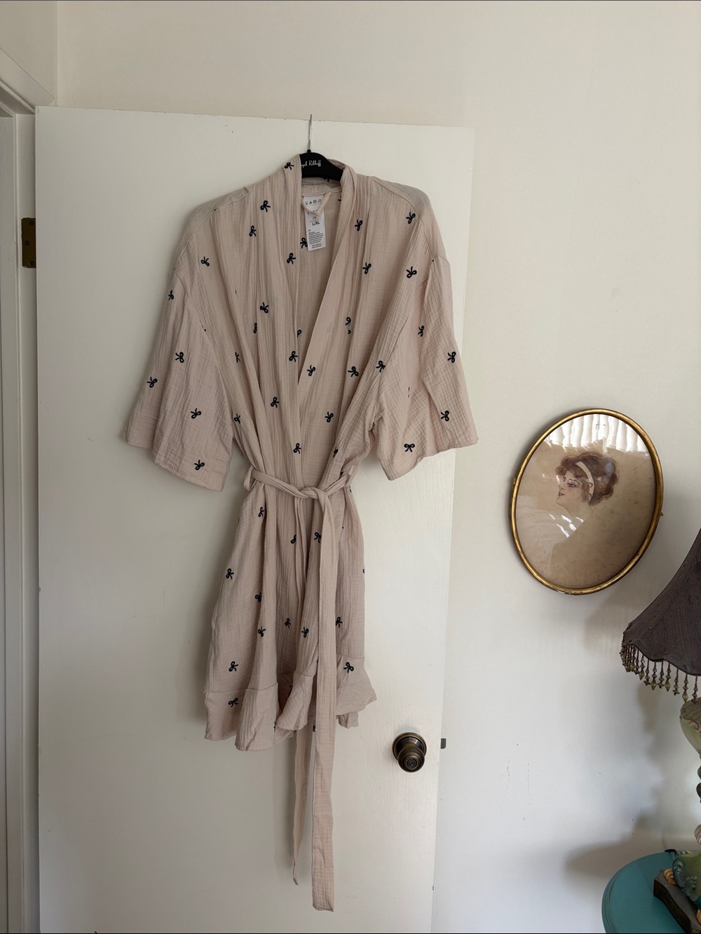 Serra Cream Robe with Black Embroidered Bows